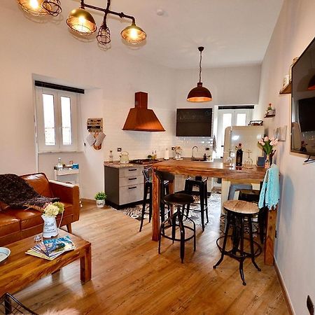 סוטרי Goose House Luxury Holiday Home מראה חיצוני תמונה